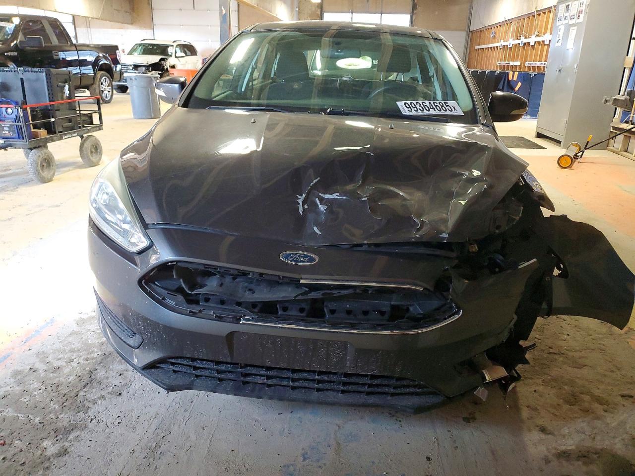 2015 FORD FOCUS SE photo 5