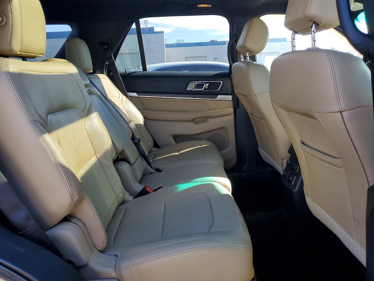 2016 FORD EXPLORER LIMITED photo 11