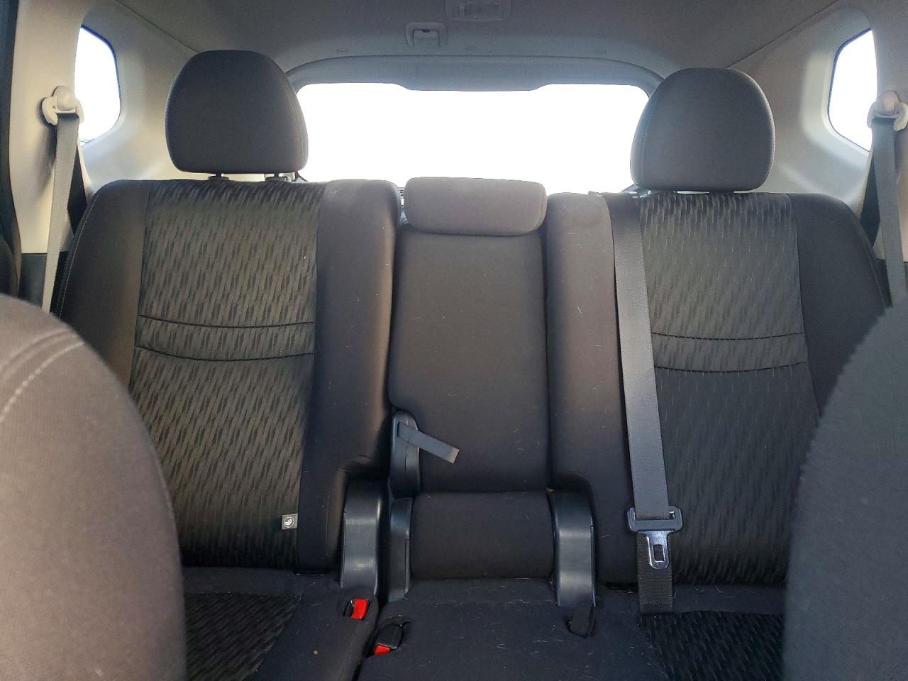 2020 NISSAN ROGUE S photo 10