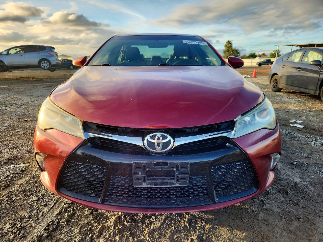 2017 TOYOTA CAMRY LE photo 5
