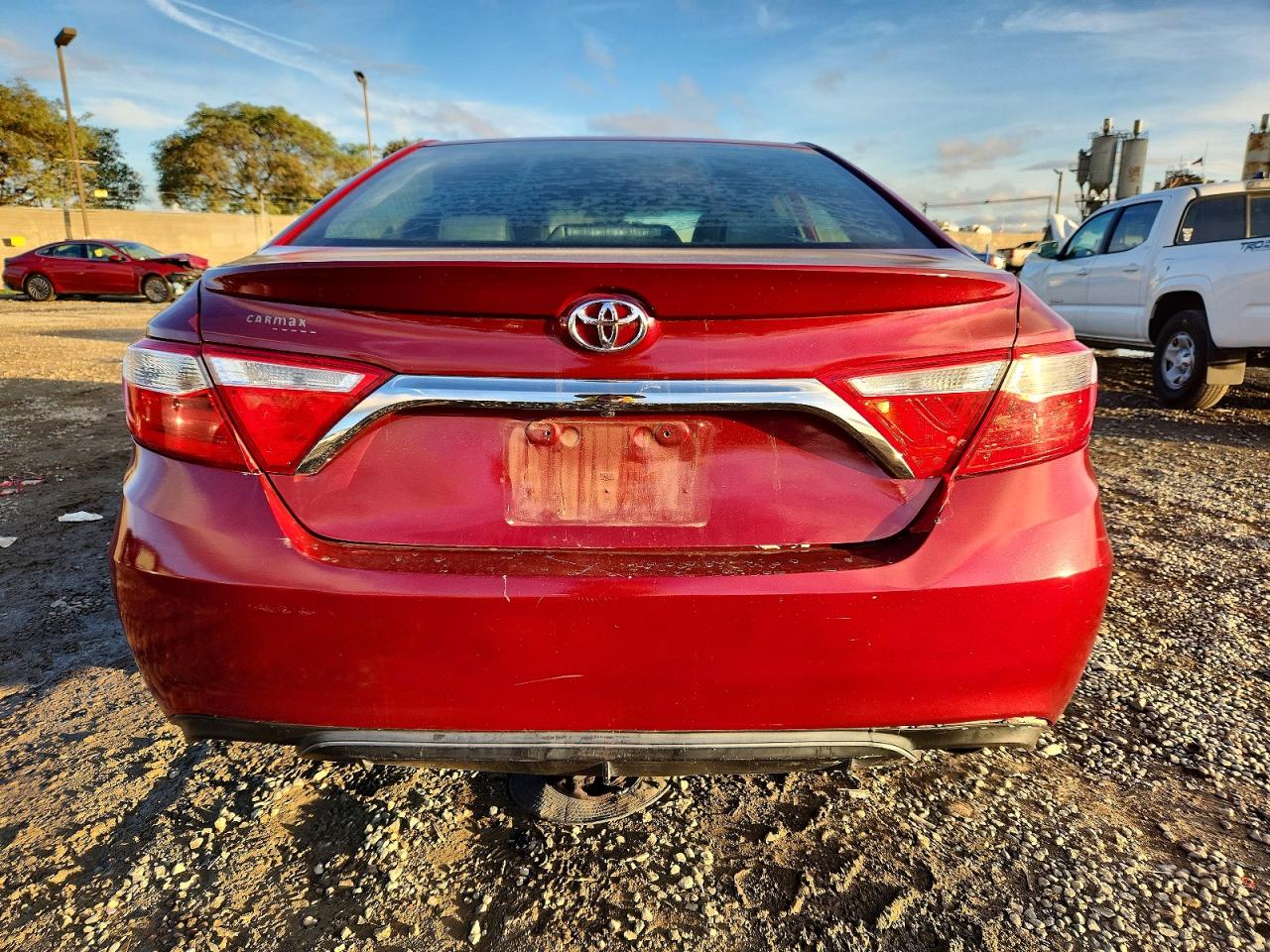 2017 TOYOTA CAMRY LE photo 6