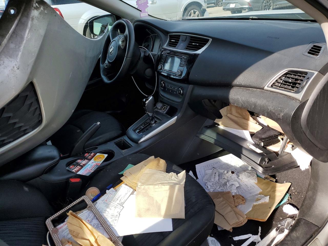 2017 NISSAN SENTRA S photo 8