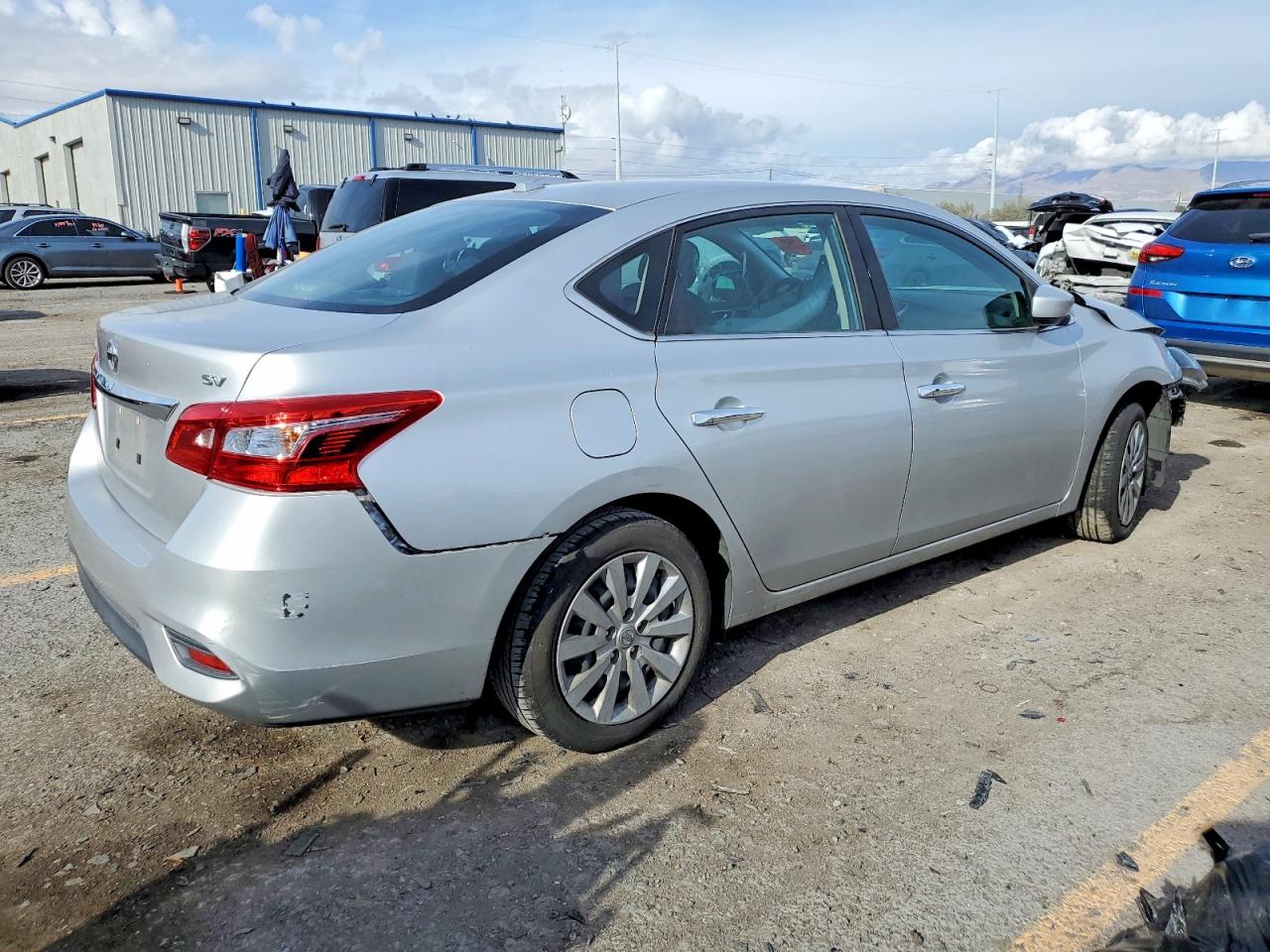 2017 NISSAN SENTRA S photo 3