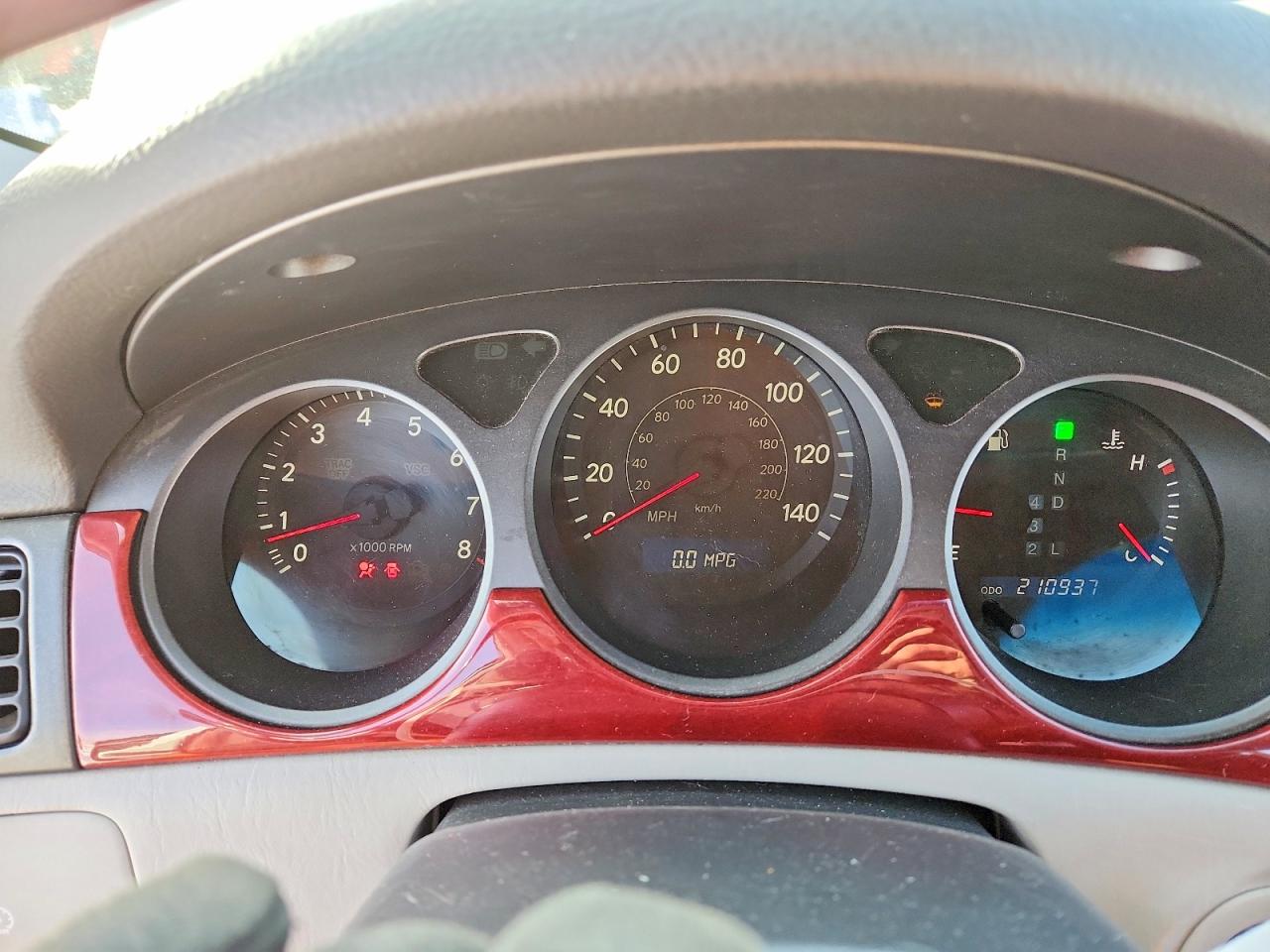 2002 LEXUS ES 300 photo 9