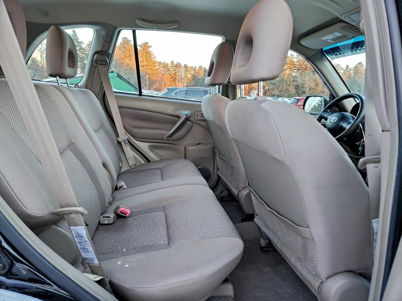 2005 TOYOTA RAV4 photo 21