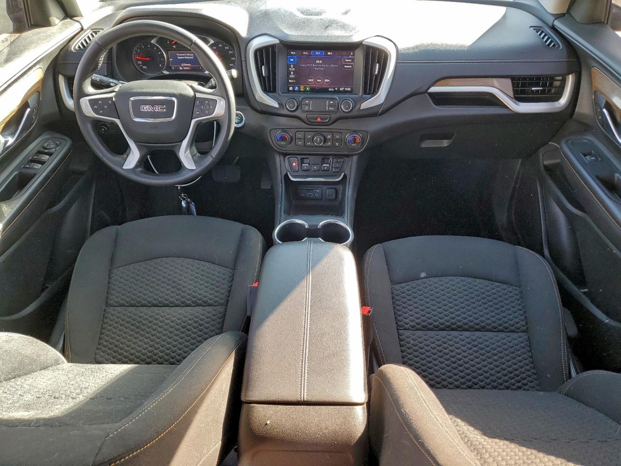 2020 GMC TERRAIN SLE photo 8