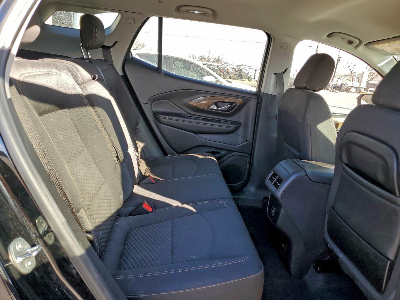 2020 GMC TERRAIN SLE photo 11