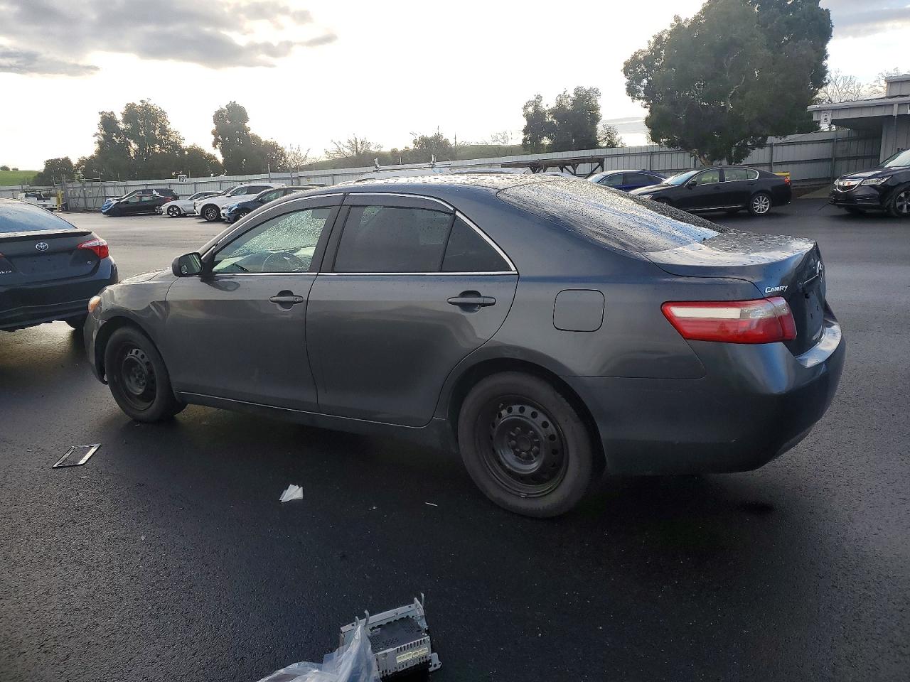2009 TOYOTA CAMRY BASE photo 2