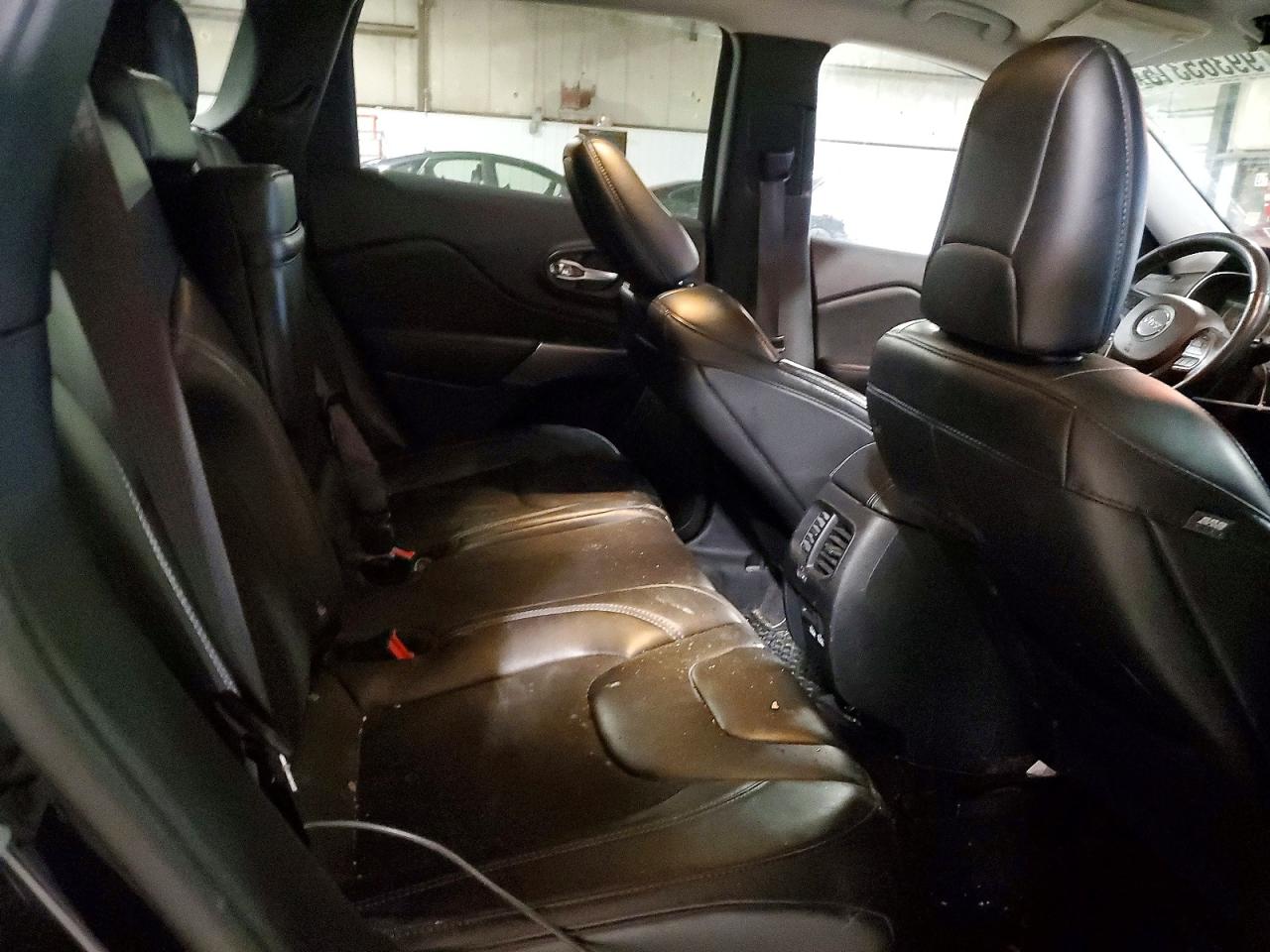 2019 JEEP CHEROKEE LATITUDE PLUS photo 11