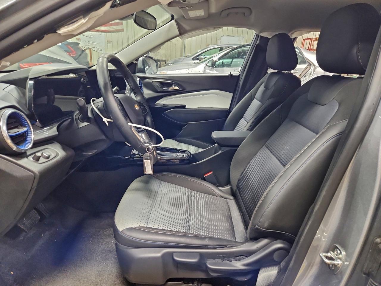 2025 CHEVROLET TRAX 1LT photo 19
