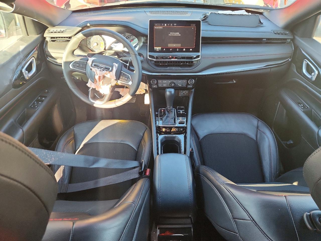 2025 JEEP COMPASS TRAILHAWK photo 8