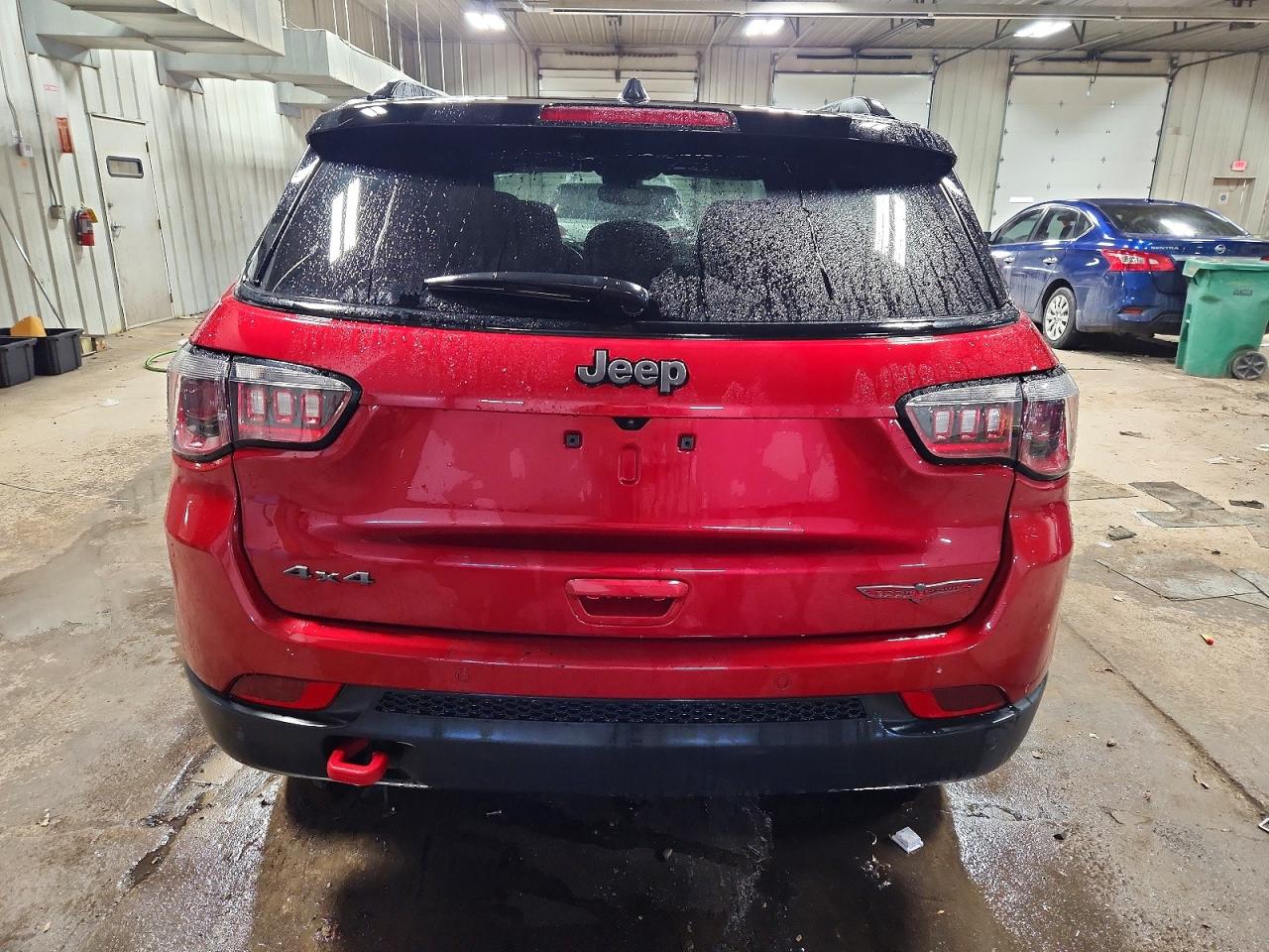 2025 JEEP COMPASS TRAILHAWK photo 6