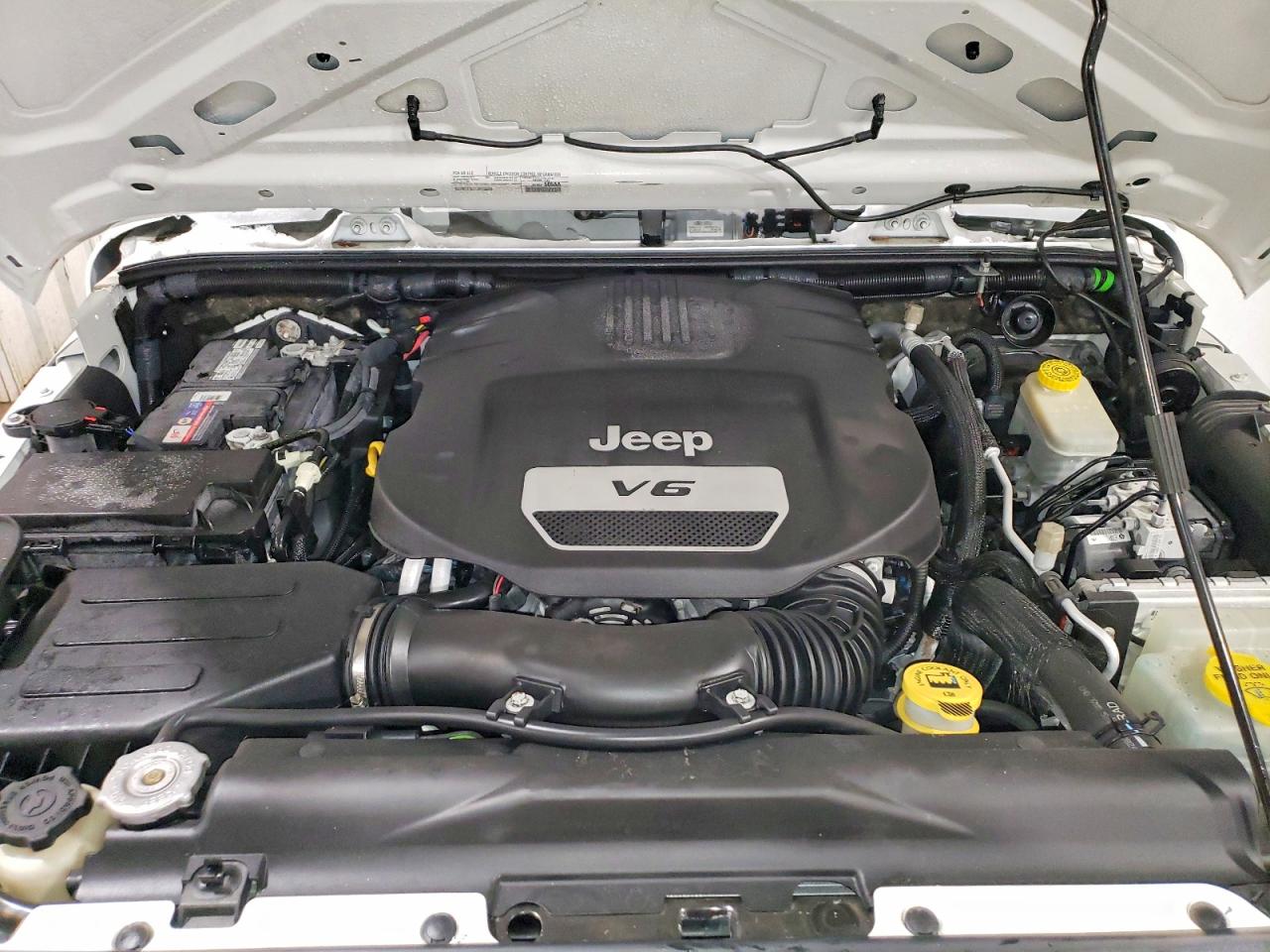 2016 JEEP WRANGLER UNLIMITED SPORT photo 12