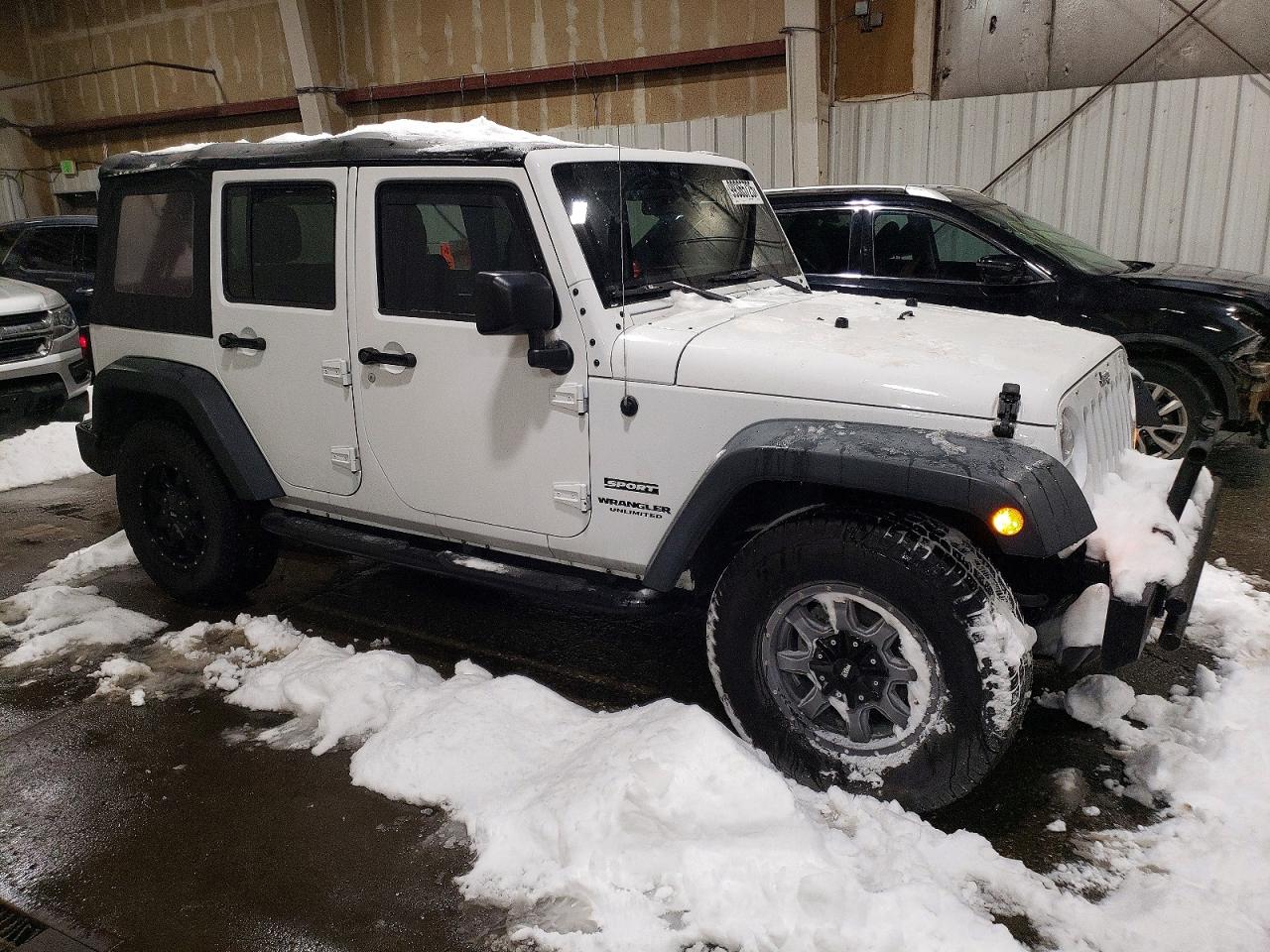 2016 JEEP WRANGLER UNLIMITED SPORT photo 4