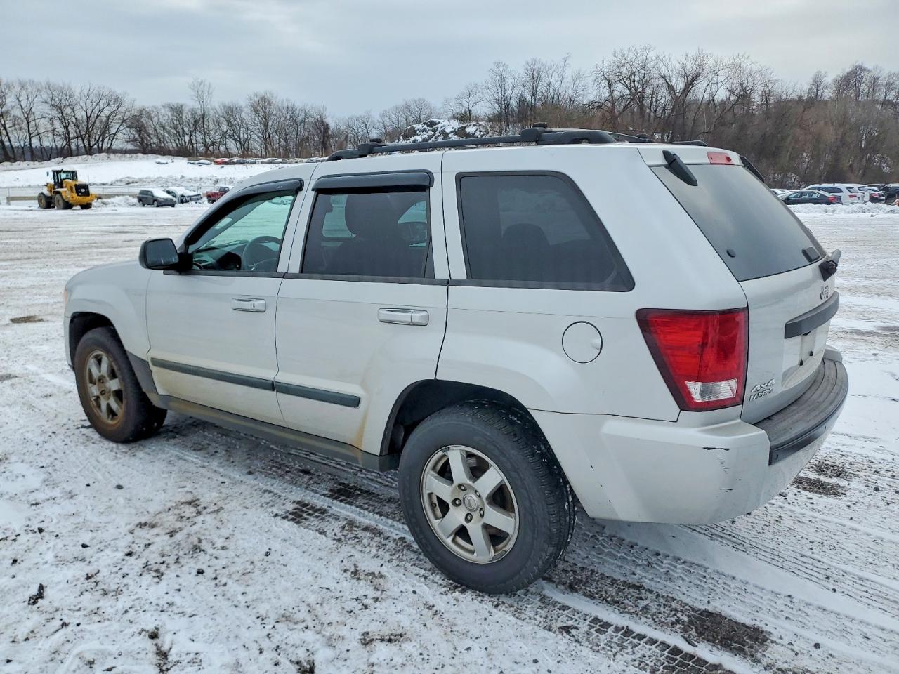 2008 JEEP GRAND CHEROKEE LAREDO photo 2