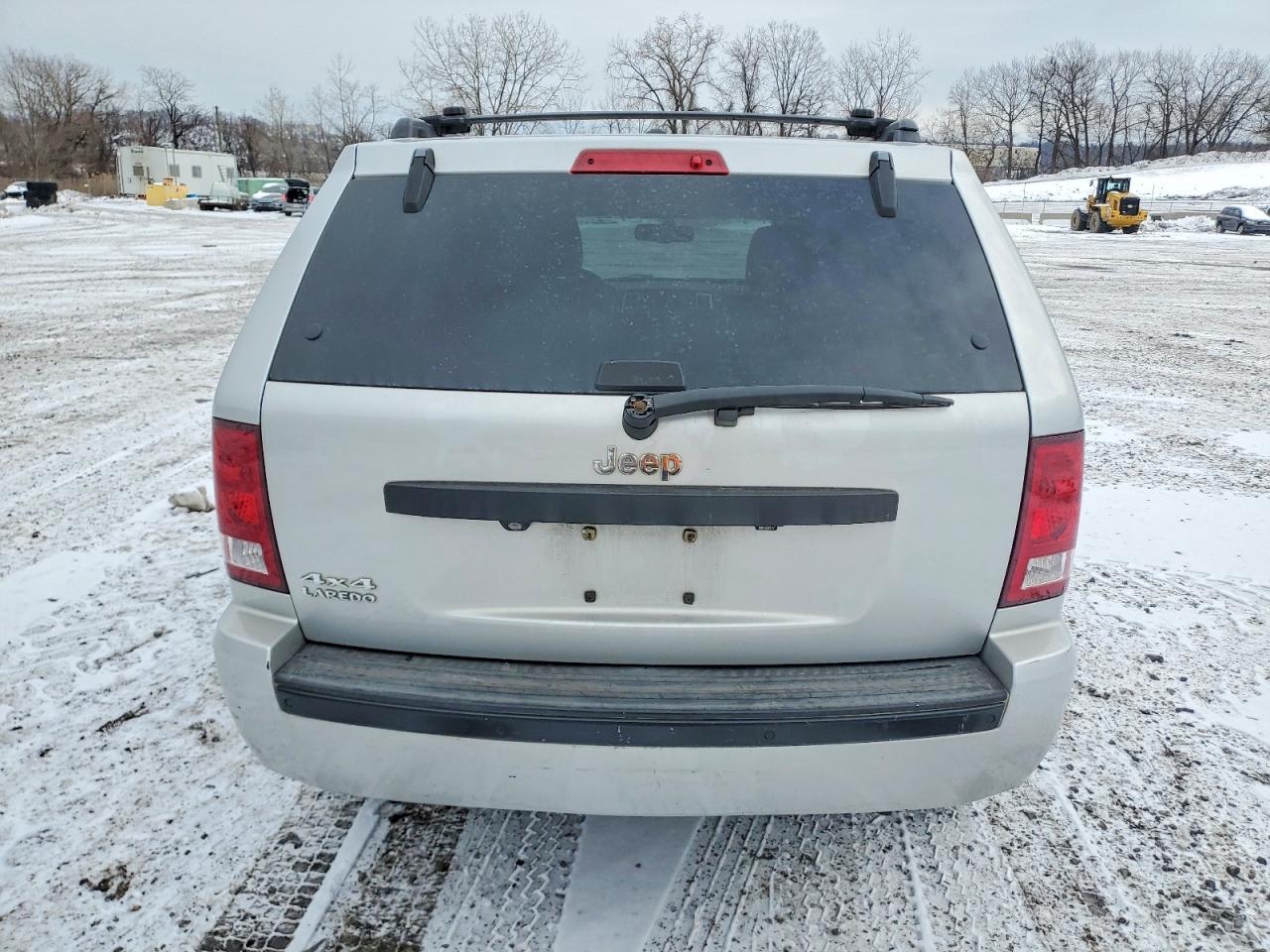 2008 JEEP GRAND CHEROKEE LAREDO photo 6