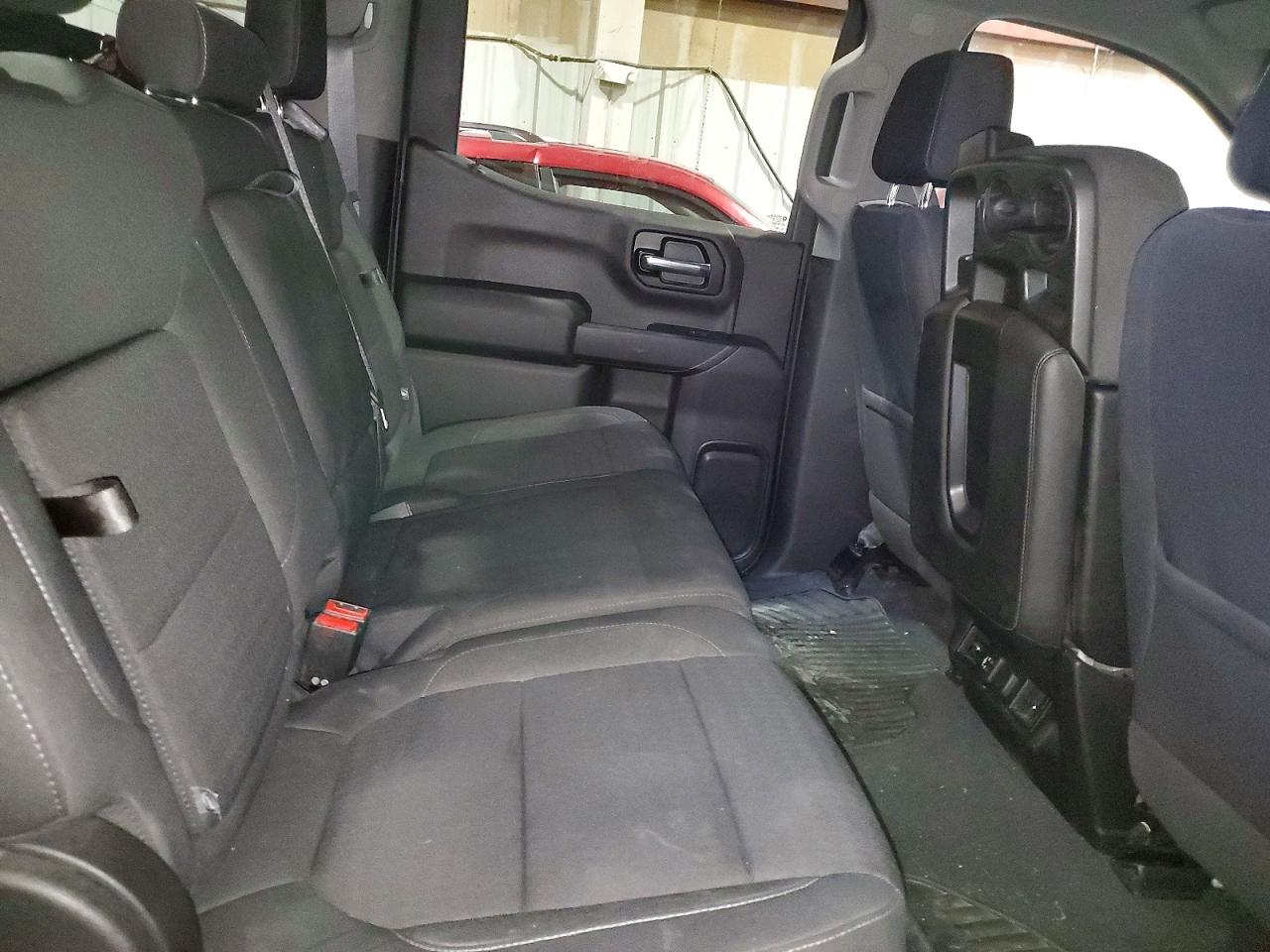 2020 CHEVROLET SILVERADO K1500 LT photo 10