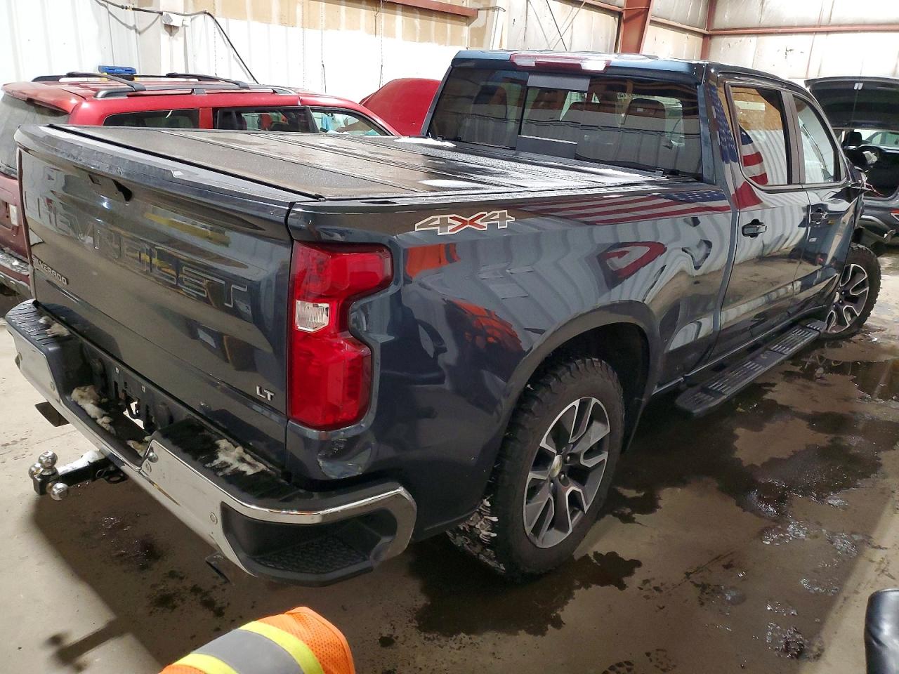 2020 CHEVROLET SILVERADO K1500 LT photo 3