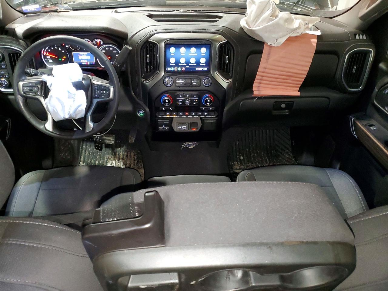 2020 CHEVROLET SILVERADO K1500 LT photo 8
