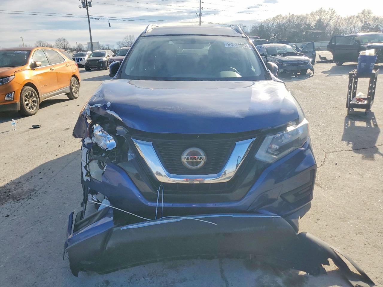 2018 NISSAN ROGUE S photo 5