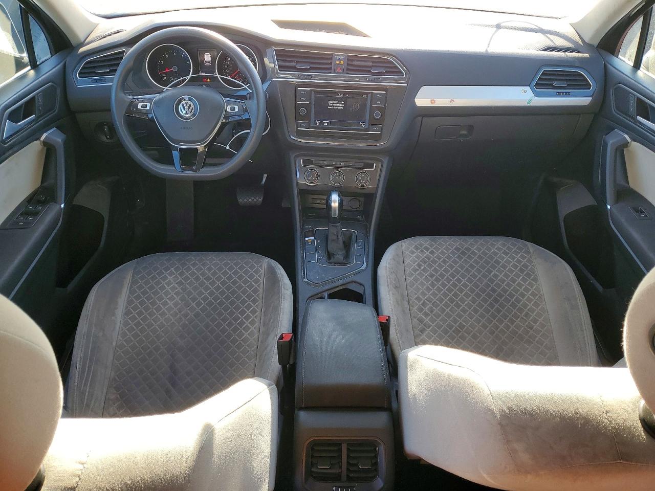 2020 VOLKSWAGEN TIGUAN S photo 15