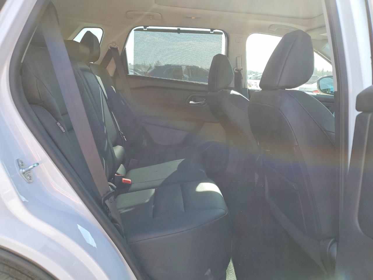 2024 NISSAN ROGUE SV photo 11