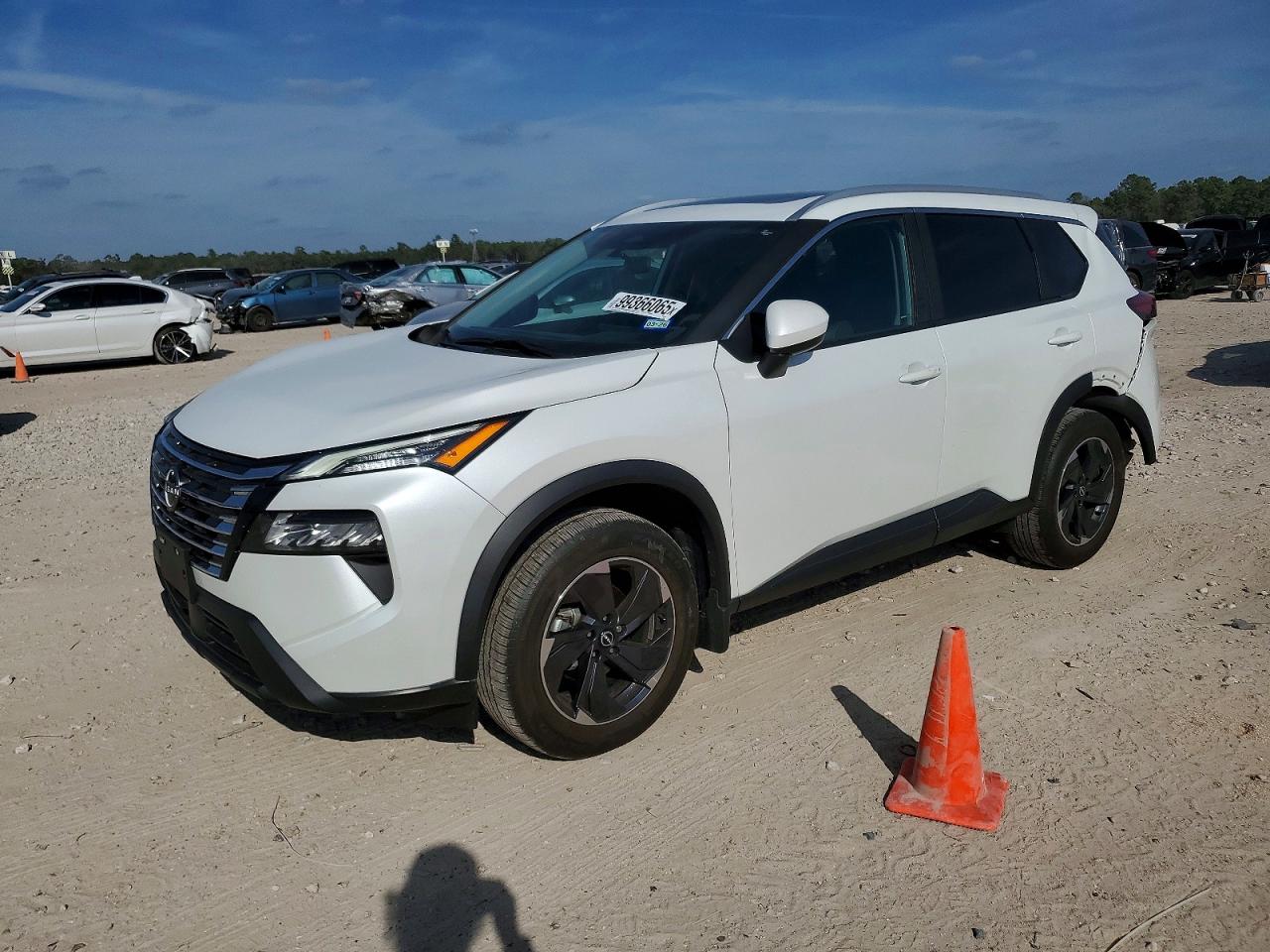 2024 NISSAN ROGUE