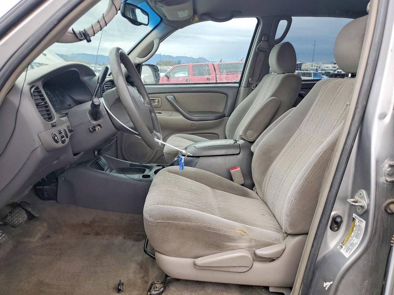 2005 TOYOTA TUNDRA DOUBLE CAB SR5 photo 13