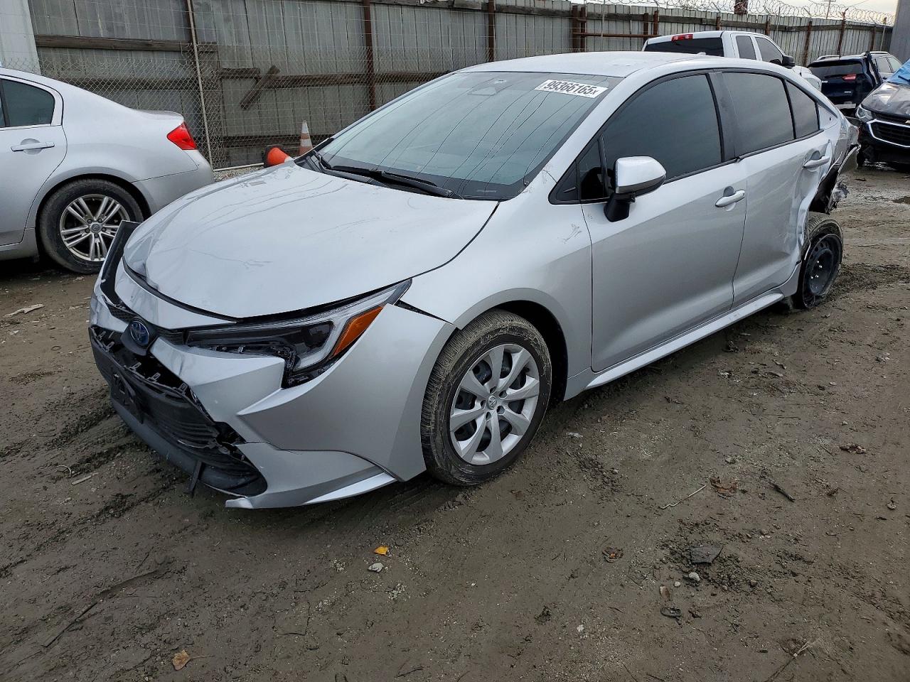 2025 TOYOTA COROLLA