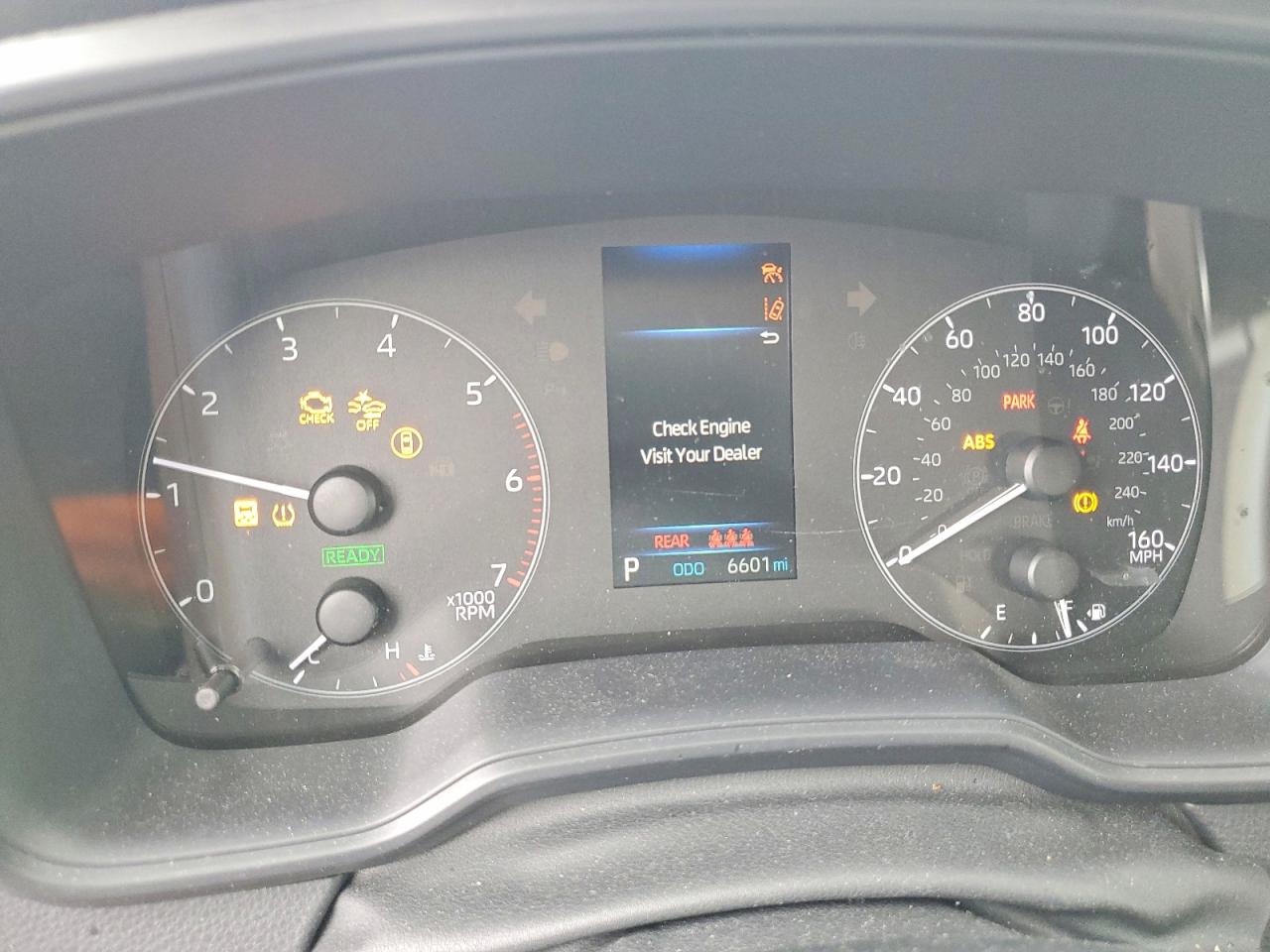 2025 TOYOTA COROLLA LE photo 9