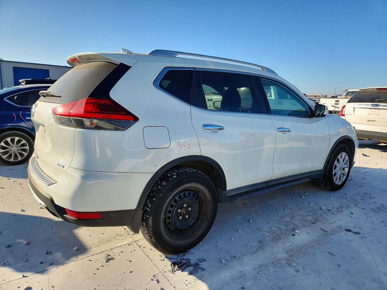 2017 NISSAN ROGUE S photo 3
