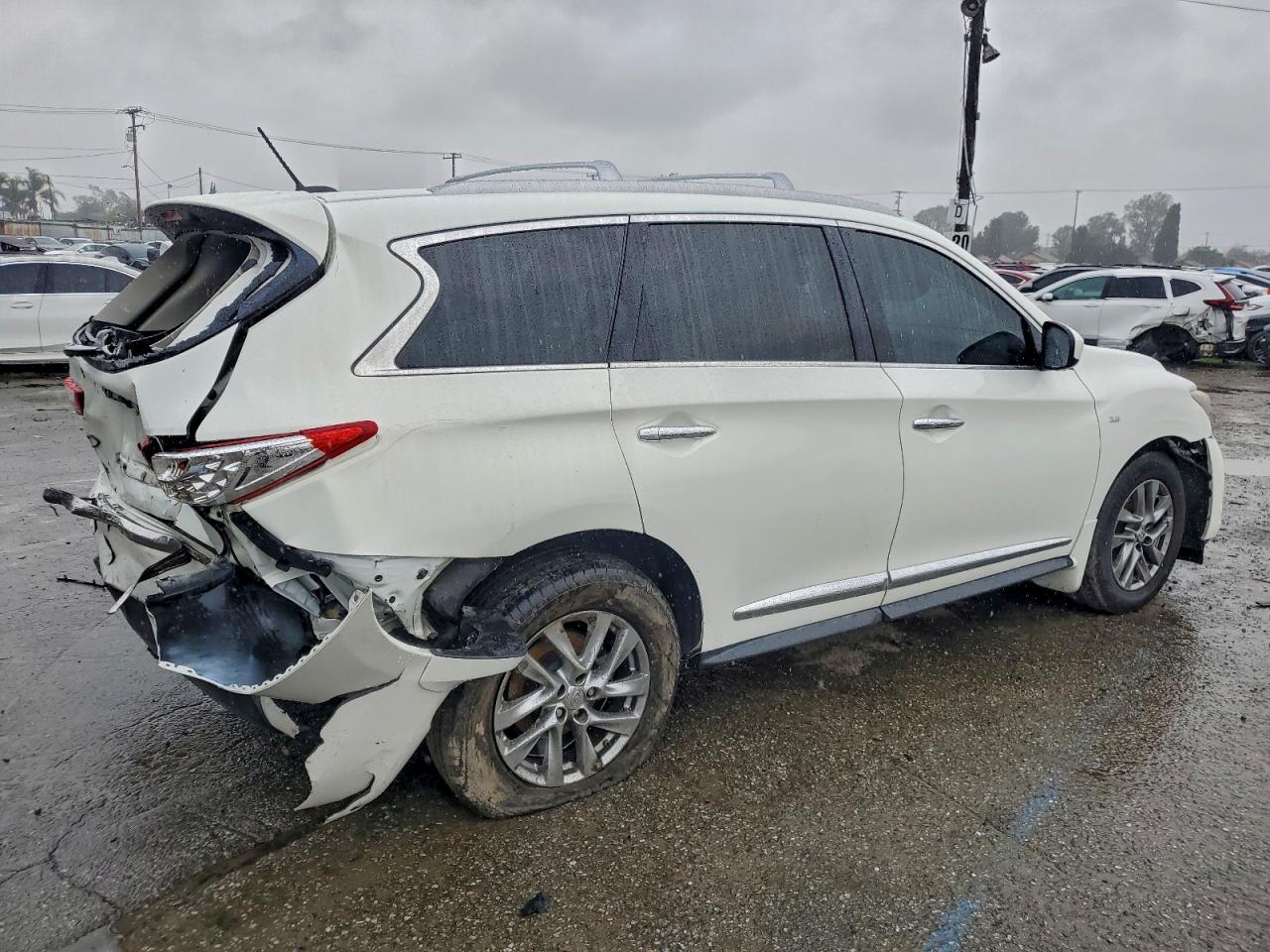 2014 INFINITI QX60 photo 3
