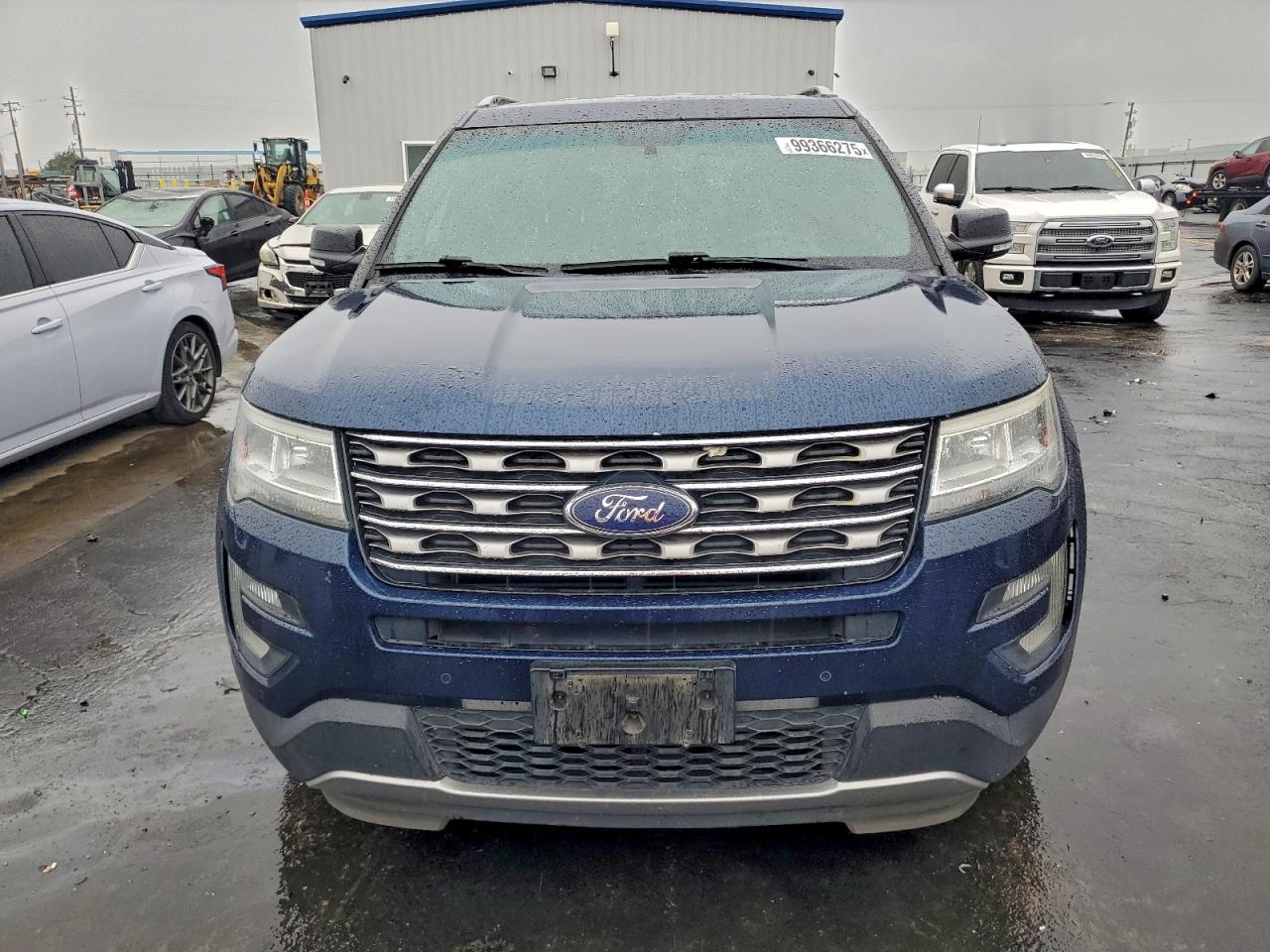 2016 FORD EXPLORER XLT photo 5