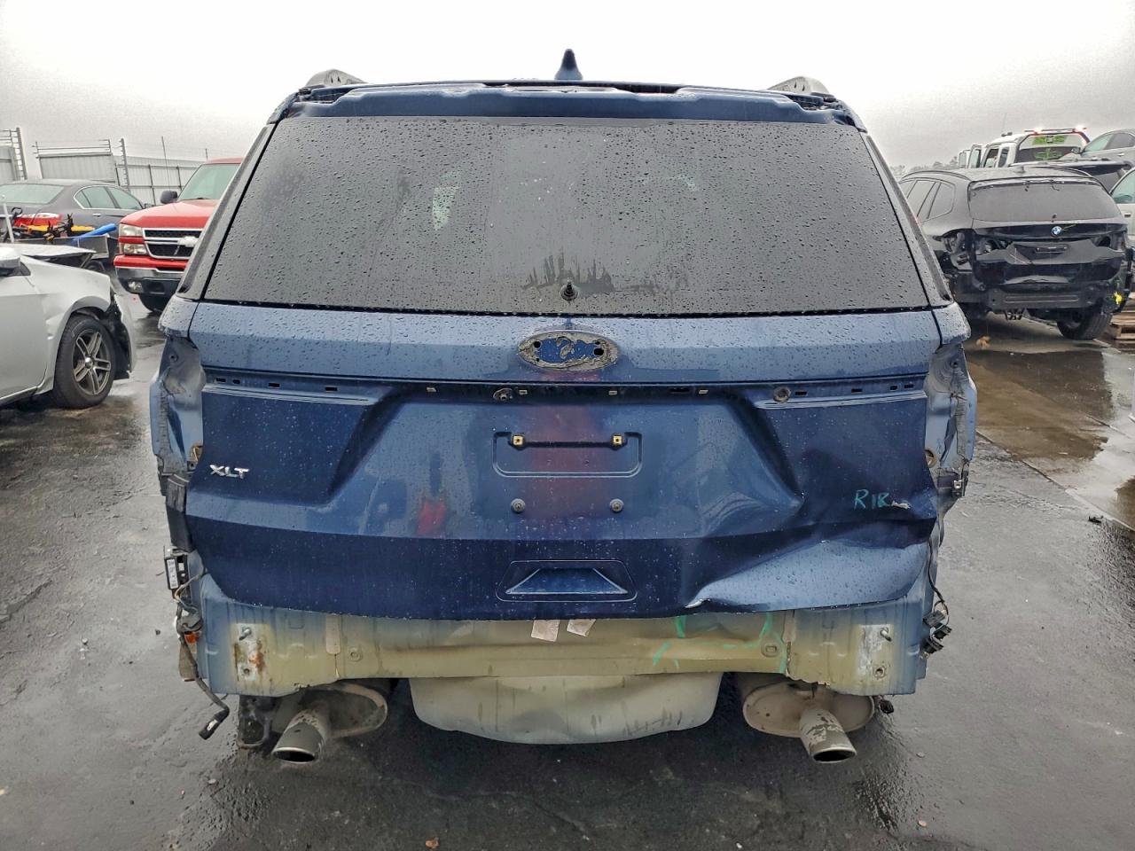 2016 FORD EXPLORER XLT photo 6
