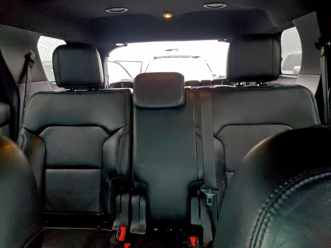 2016 FORD EXPLORER XLT photo 10