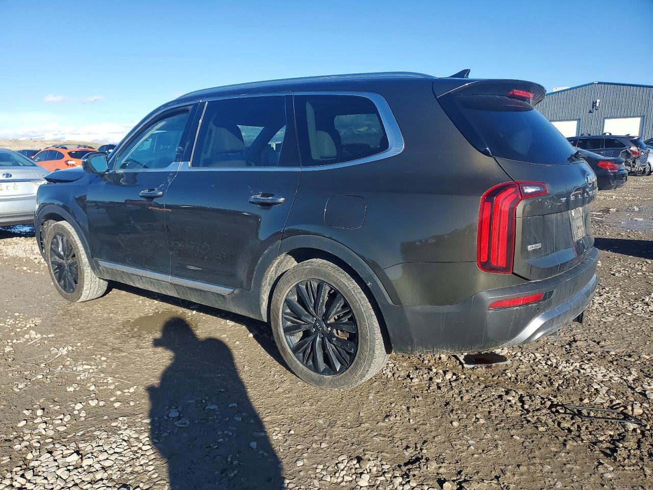 2021 KIA TELLURIDE SX photo 2