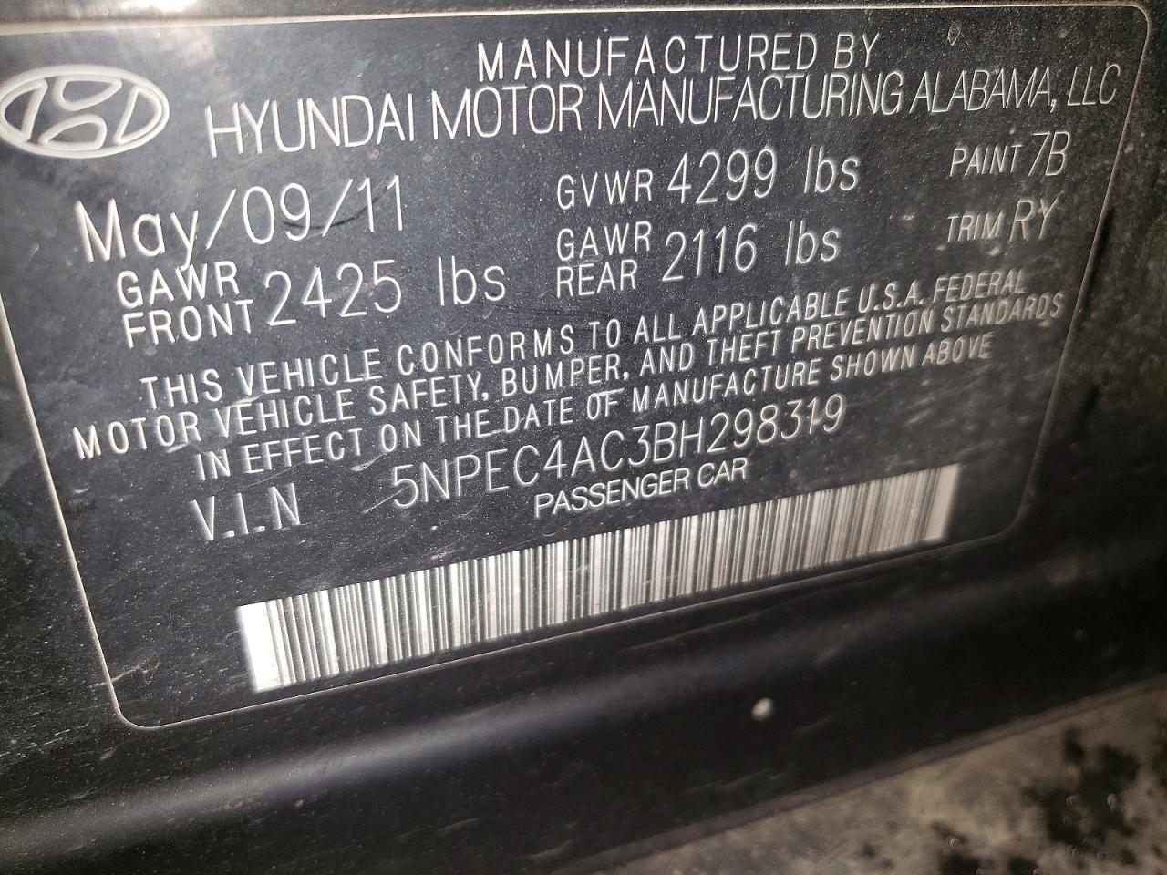 2011 HYUNDAI SONATA SE photo 12