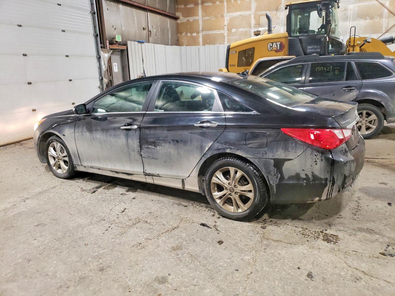 2011 HYUNDAI SONATA SE photo 2