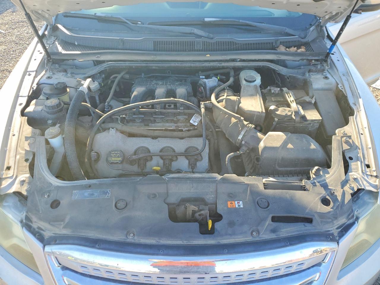 2011 FORD TAURUS LIMITED photo 11