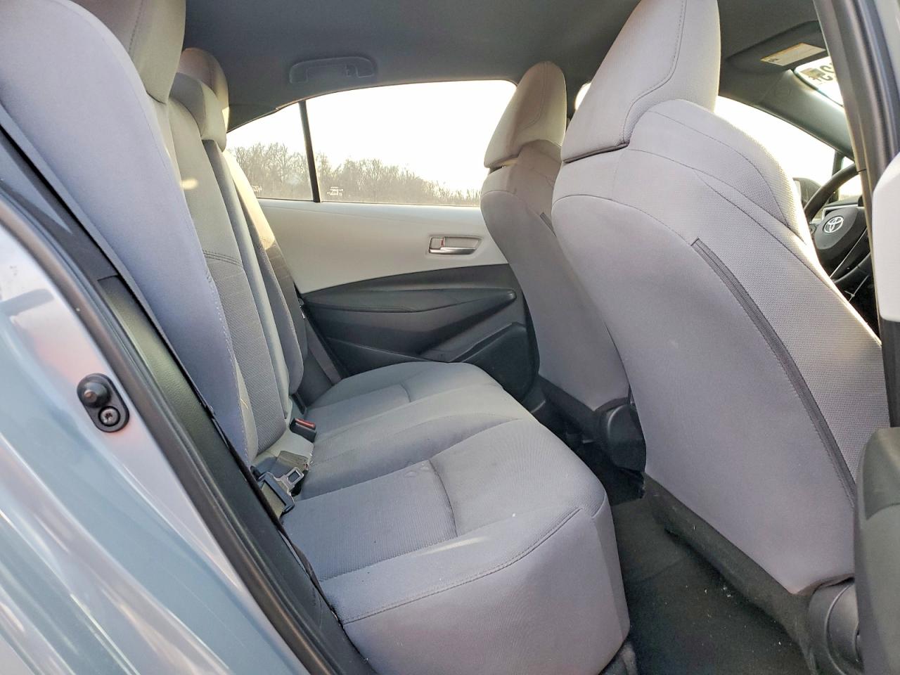 2022 TOYOTA COROLLA SE photo 10