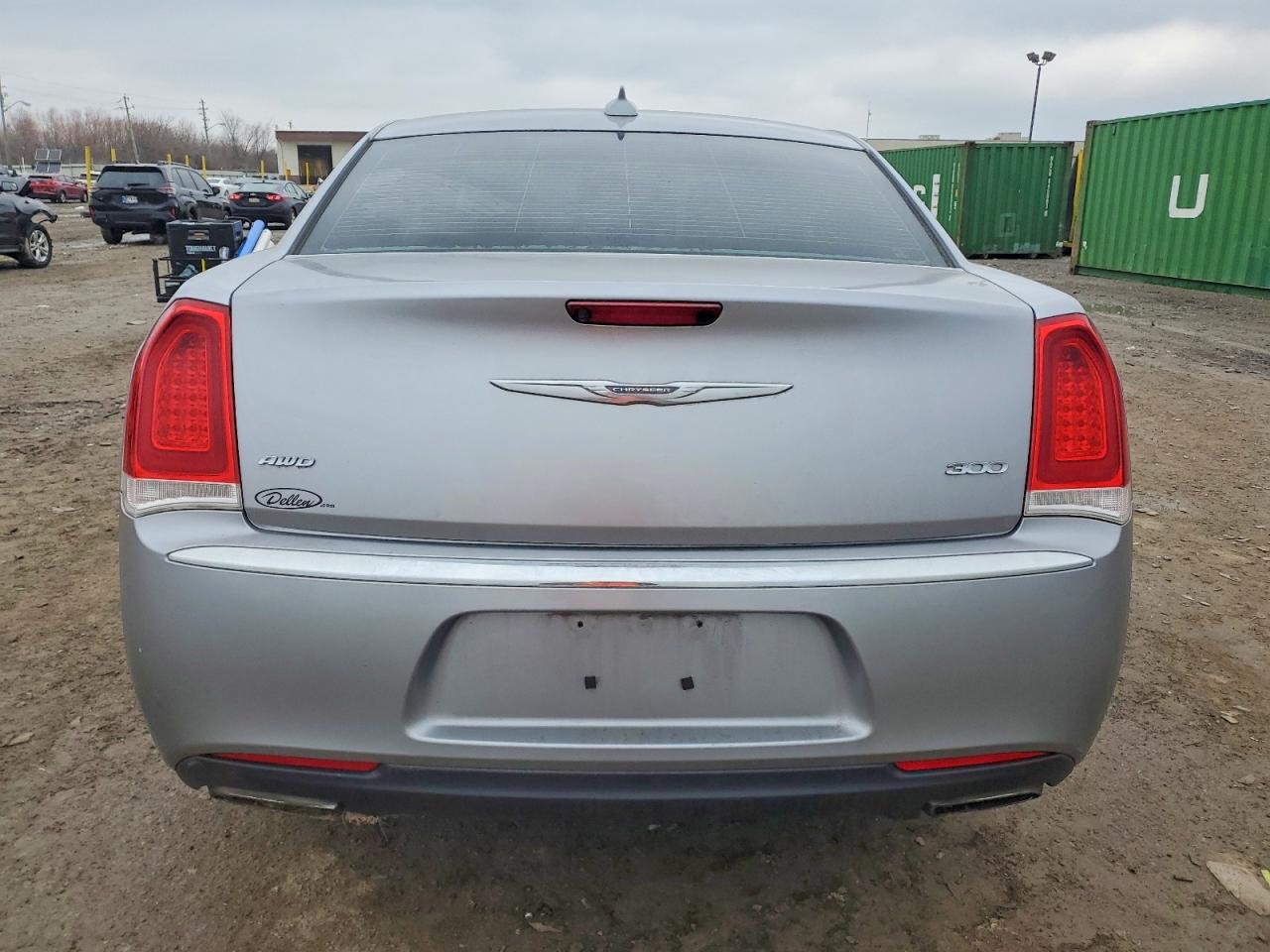 2016 CHRYSLER 300 LIMITED photo 6