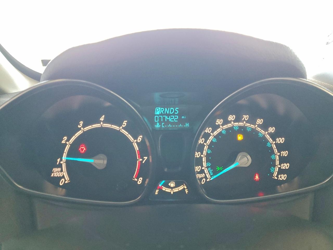 2019 FORD FIESTA SE photo 9