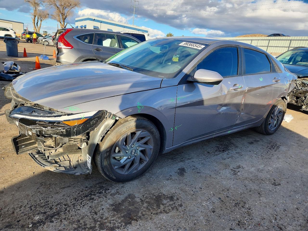 2024 HYUNDAI ELANTRA
