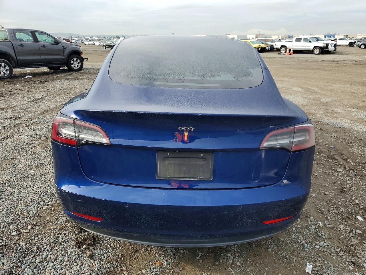 2019 TESLA MODEL 3 photo 6