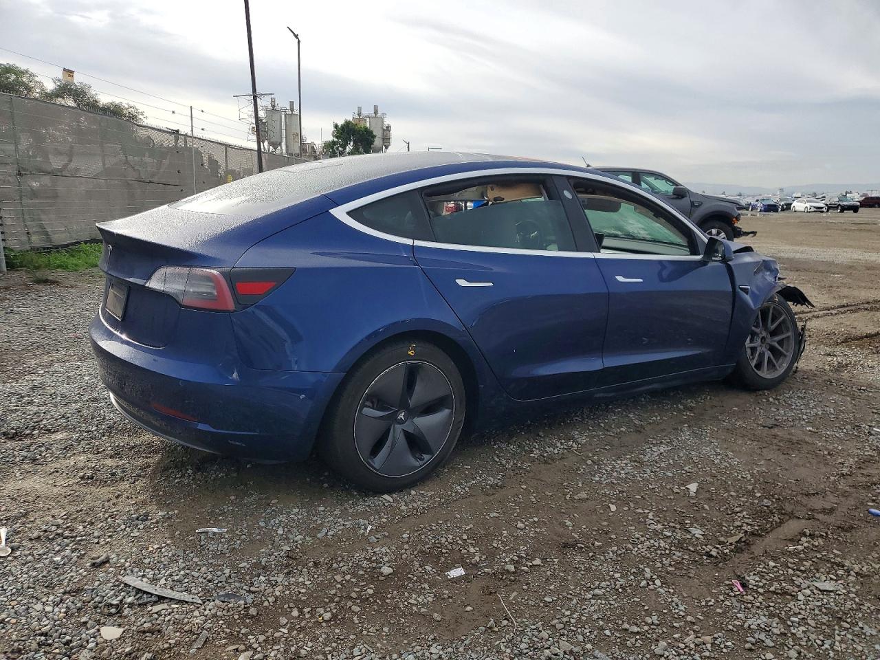 2019 TESLA MODEL 3 photo 3