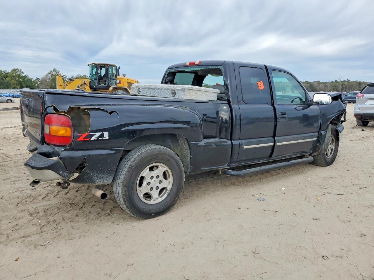 2003 CHEVROLET SILVERADO K1500 photo 3