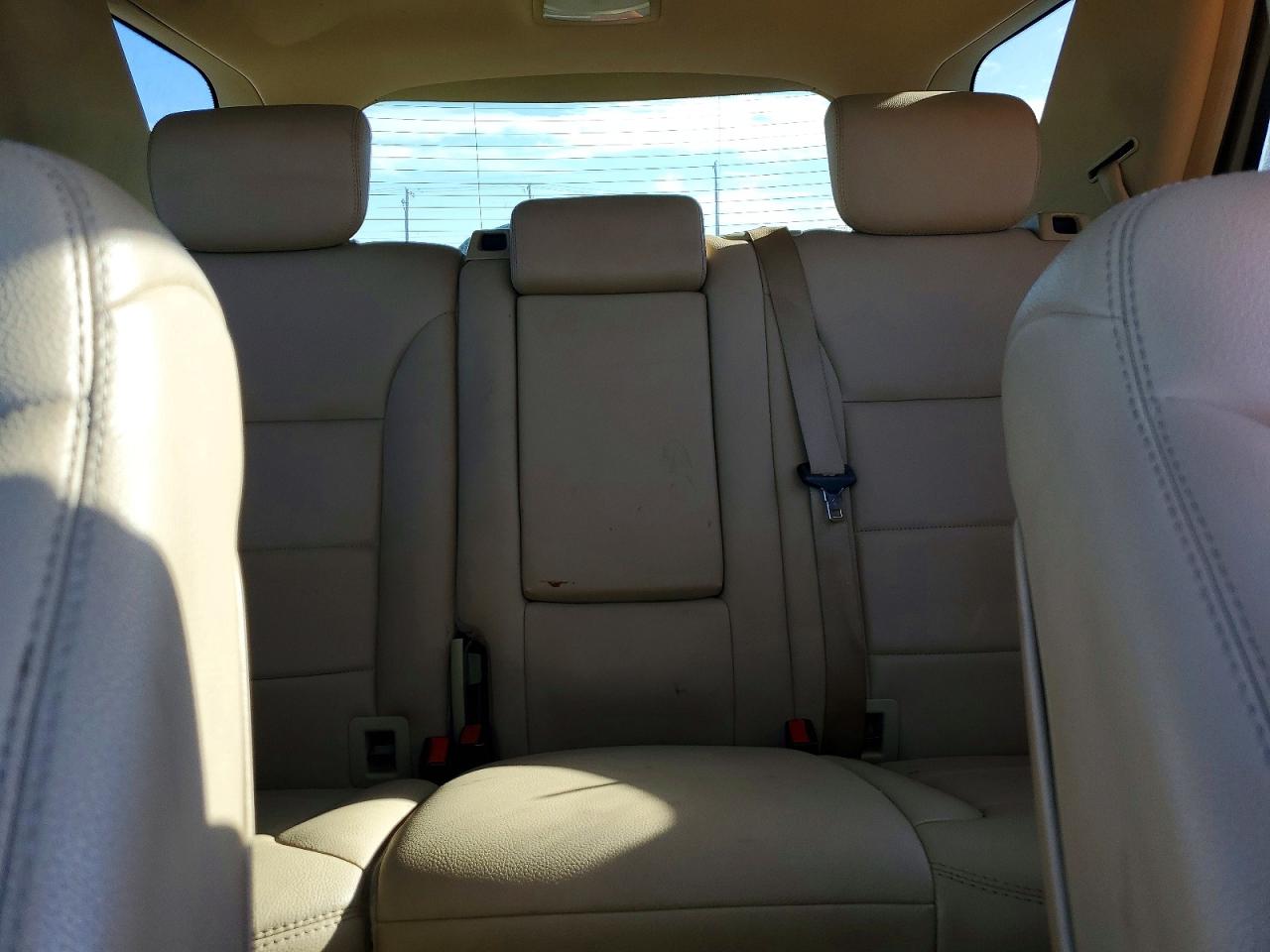 2011 MERCEDES-BENZ ML 350 photo 10