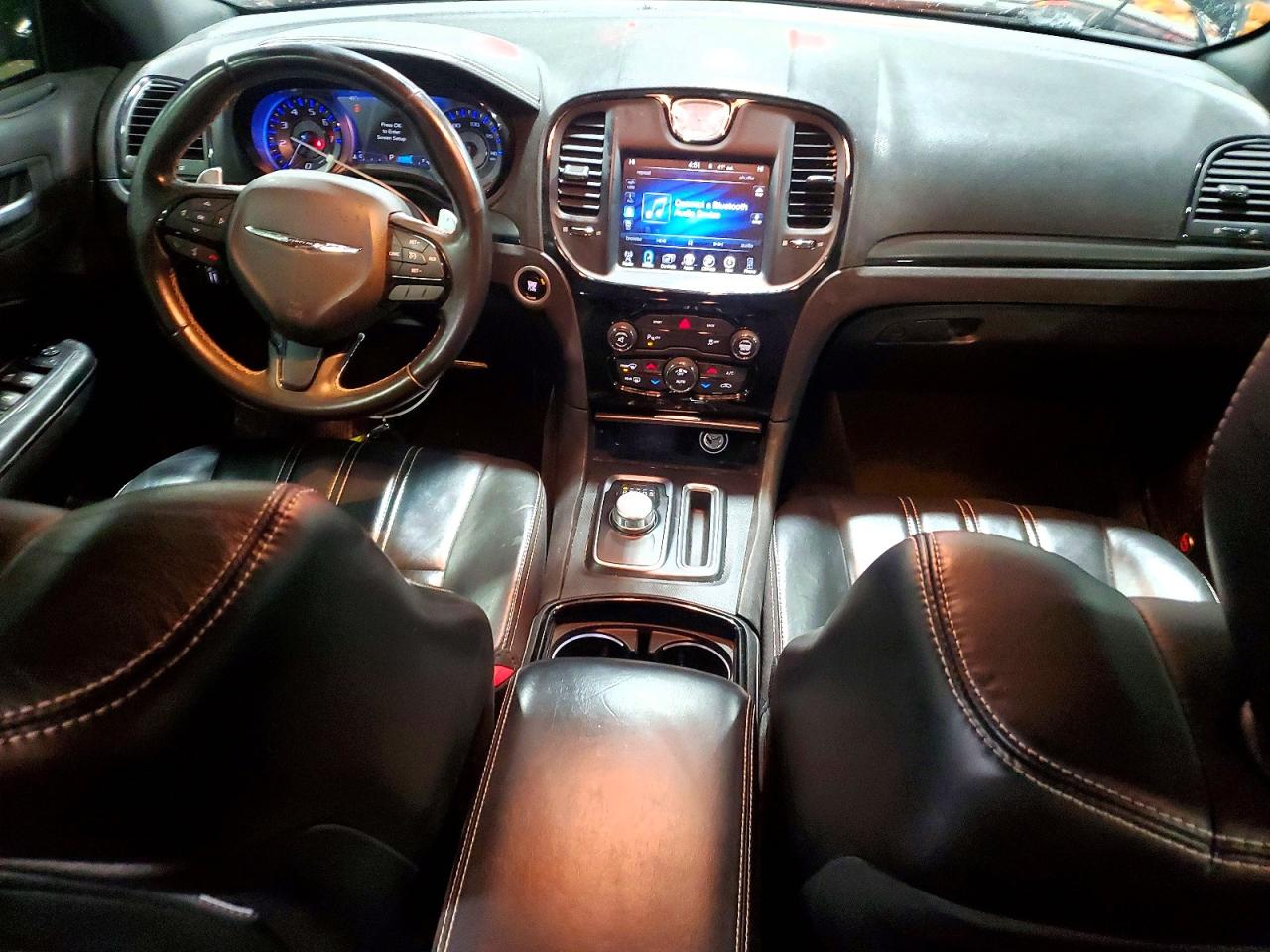 2016 CHRYSLER 300 S photo 8