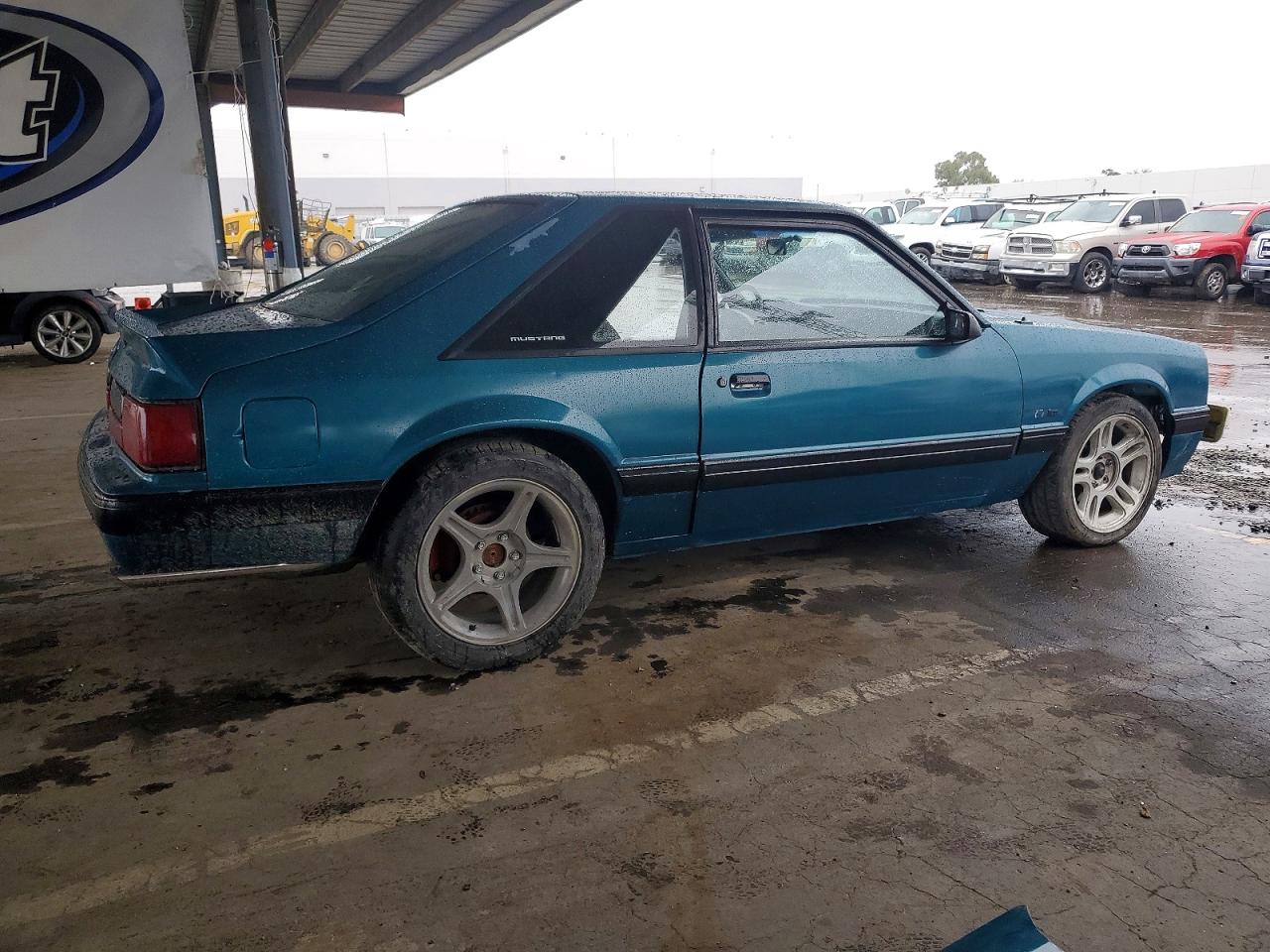 1992 FORD MUSTANG LX photo 3