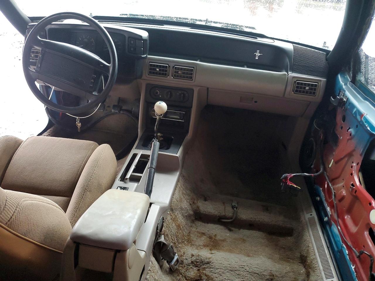 1992 FORD MUSTANG LX photo 8